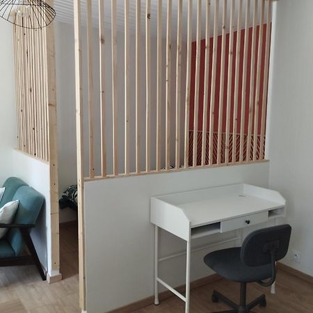 Studio Climatise Et Spacieux Situe Pres Des Parcs Vichy Buitenkant foto