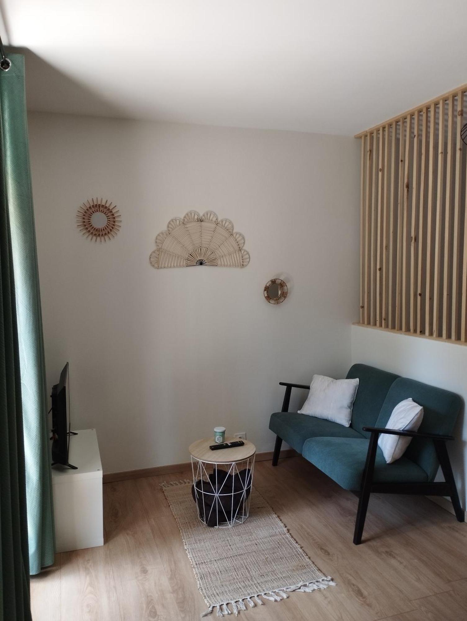 Studio Climatise Et Spacieux Situe Pres Des Parcs Vichy Buitenkant foto